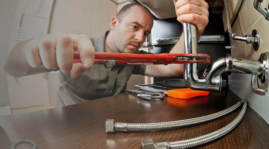Expert burst pipe repair services in Valdez, NM